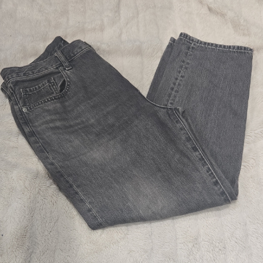 Uniqlo Dark Gray Mom Jeans, 28